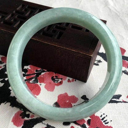 Jade Bracelet Ice Wax Jadeite Lucky Burmese  Monochrome Light Green